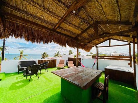 Apartment Cutie Home Beach Crossing Street Oceanview Roof Mex2 Cancún Mexico