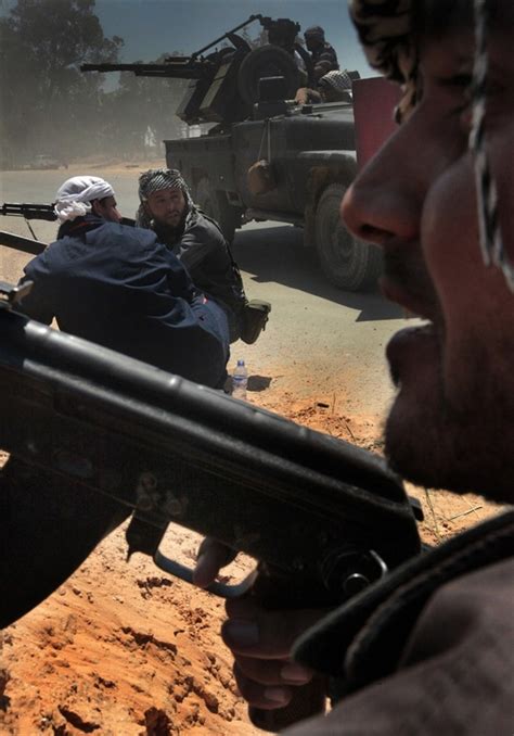 Libyan Rebels Fighting Gadhafis Forces Libya Conflict Global