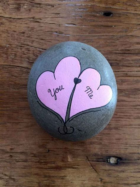 25 Gorgeous Painted Rocks Valentines Day Ideas Rock