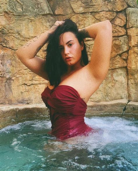 Demi Lovato Just Posted The Hottest Swimsuit Pic Ive Ever Seen