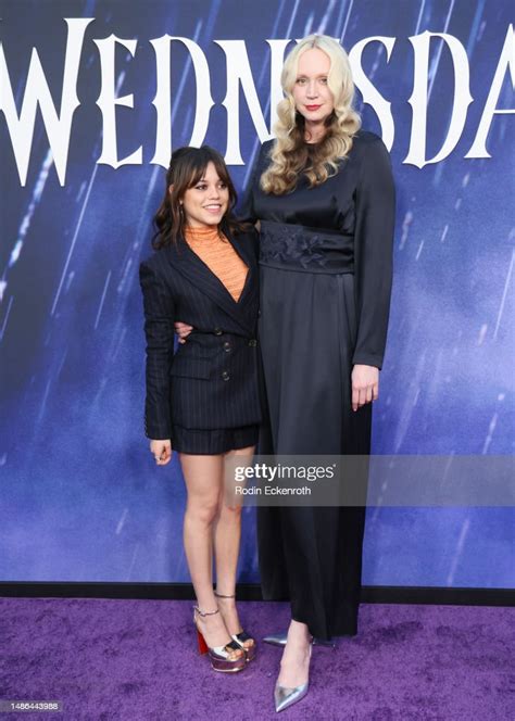 Gwendoline Christie And Jenna Ortega Attend Netflix S Wednesday Nachrichtenfoto Getty Images