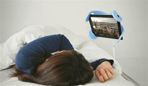 How To Use The Ipad In Bed Top 7 Stands Techpp