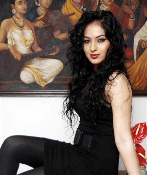 Nikesha Patel Hot Photo Shoot Pics Celebrity Nudes Pictures The Best