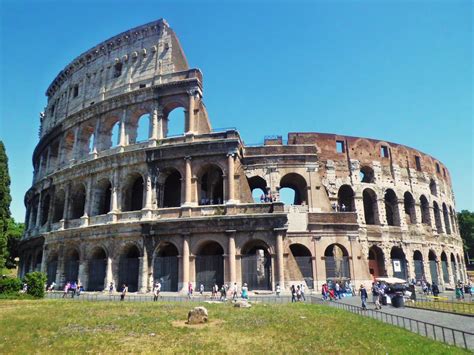 The Colosseum Rome Colosseum Rome 3 Days In Rome Italy Itinerary