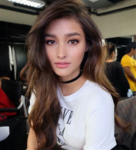 stunningly beautiful liza soberano 9gag