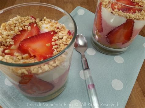 Cheesecake alle fragole senza cottura, senza colla di ...