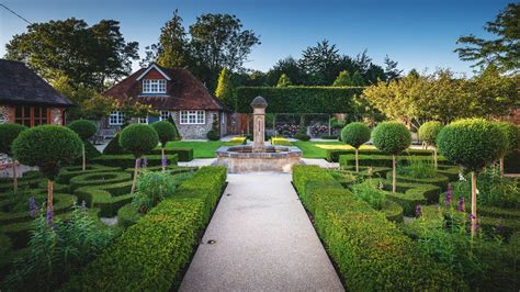 How To Design A Parterre Garden Key Points To Consider Homes And Gardens