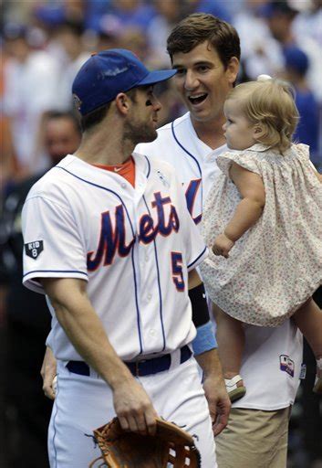 Xm Mlb Chat Eli Manning And Daughter Ava At Mets Game For Fathers Day