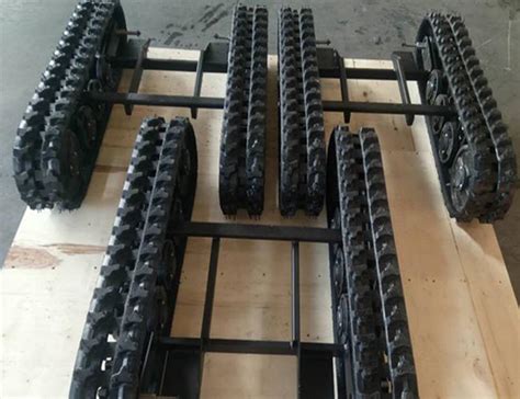 Black Rubber Track Chassis Small Harvester Tracked Undercarriage Systems