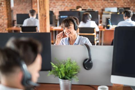 7 Skills You Should Look for When Hiring Call Center Agents ...