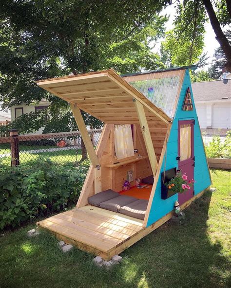 31 Childrens Outdoor Playhouses Home Decor Ideas