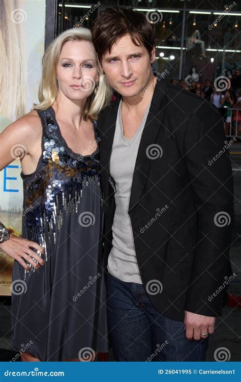 Peter Facinelli Jennie Garth Editorial Image Image Of Peter Chinese