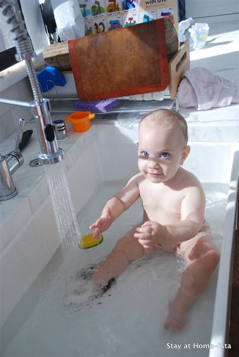 Baby Naked Bath Family Bath TIM