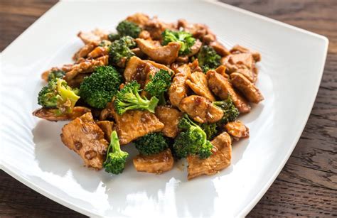 Ww Teriyaki Chicken And Broccoli Stir Fry Weight Watchers Chicken Hot