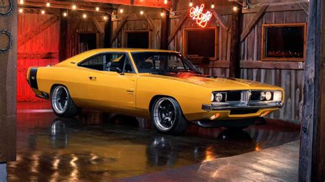 Ringbrothers Builds 1969 Dodge Charger Restomod With