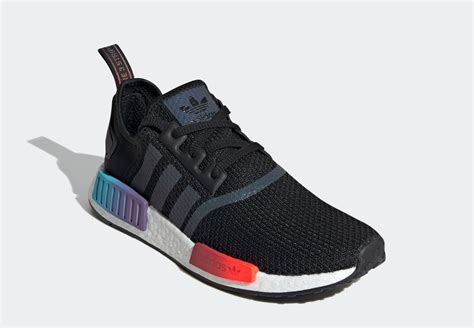 Adidas nmd shoes and trainers are built for 21st century urban nomads who care about comfort as much as style. ADIDAS ORIGINALS NMD_R1/アディダス NMD_R1 FW4365 - スニーカーラボ