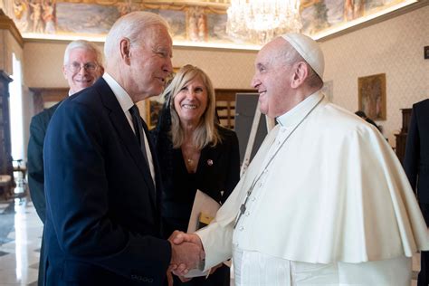 El Papa Francisco Respalda A Biden Es Un Buen Católico Que Debe