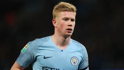 De bruyne is currently on £115,000 a week. Manchester City Confirm Kevin de Bruyne Expected to Miss 5 ...