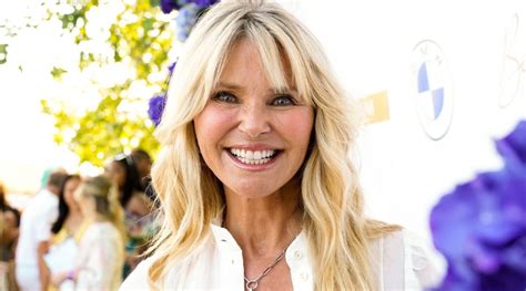 Christie Brinkley Shares Iconic Throwback To Her ‘vogue 1978 Cover On
