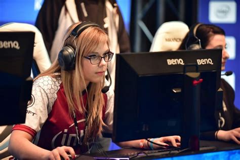 Will The Gaming Community Ever Truly Embrace Female Gamers?
