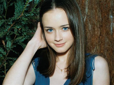 Alexis Bledel Latest Wallpapers