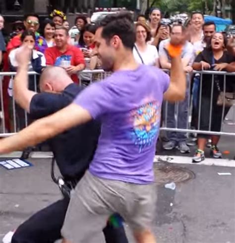 Nypd Officer Shakes Dances At The New York Gay Pride March Metro News