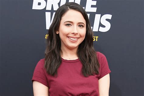 Woman Crush Wednesday Crazy Ex Girlfriend Actress Esther Povitsky Is A Certified Scene Stealer