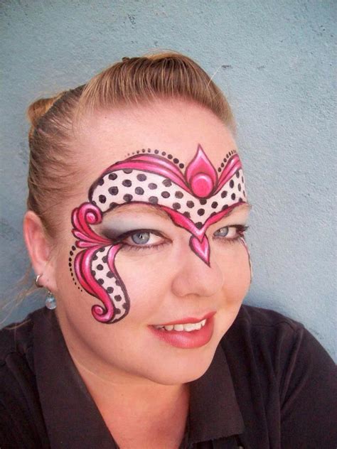 Whitney Mitchell Pink And White Ribbon Design Face Paint Schminken