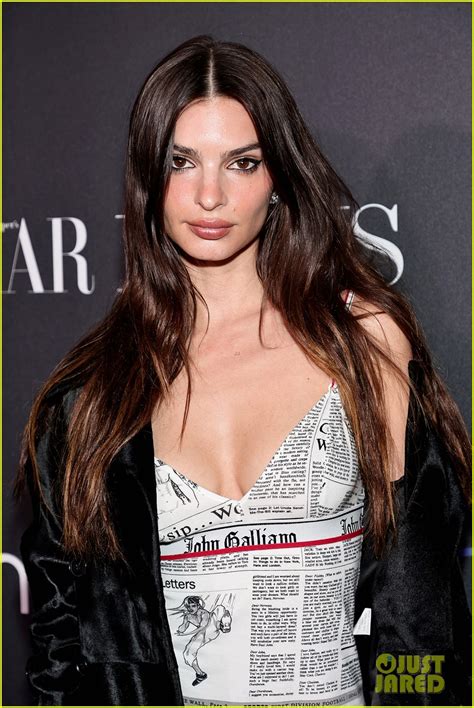 Emily Ratajkowski Shares Her Thoughts On Having Sex On A First Date Photo 4848731 Photos