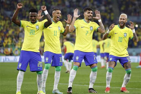 Copa Do Mundo Seleção Brasileira Comemora Gols Com Dança 05122022