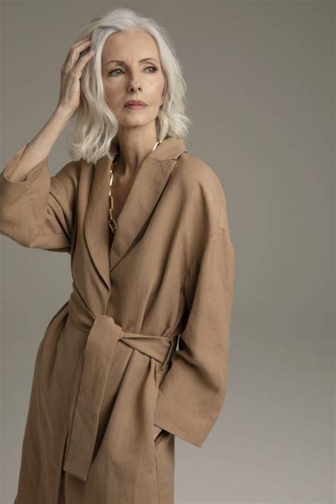 Lisa Crosby Stylish Older Women Women Over 60 Fashion Aging Gracefully Stylish Older Women