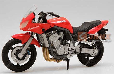 118 Scale Red Yamaha Fazer Motorcycle Toy Mc07b004 Ezmotortoyscom