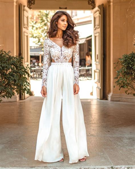 21 Gorgeous Bridal Jumpsuit Styles Free Guide Bridal Shower 101