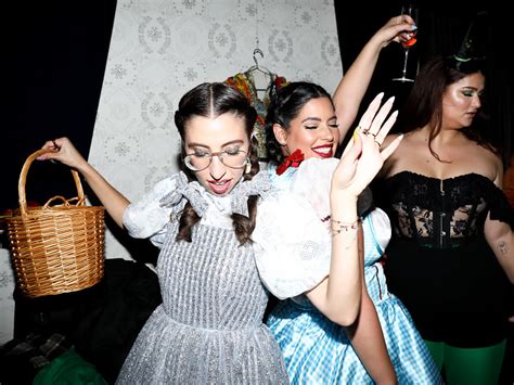 This Wizard Of Oz Halloween Party Was Perfectly Wicked