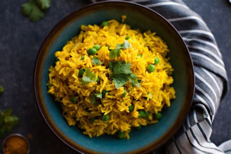 Basmati rice has a very distinct smell that many describe as being similar to popcorn when it's cooked. Indian Rice with Peas - Beautiful Life and Home