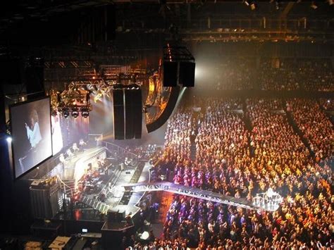 De zaal is dé ontmoetingsplaats voor iedereen die onbezorgd aanstaande zaterdag vindt de 12e editie van belgisch grootste indoor hard dance event plaats in het sportpaleis & lotto arena, antwerpen. lotto arena antwerpen seating plan