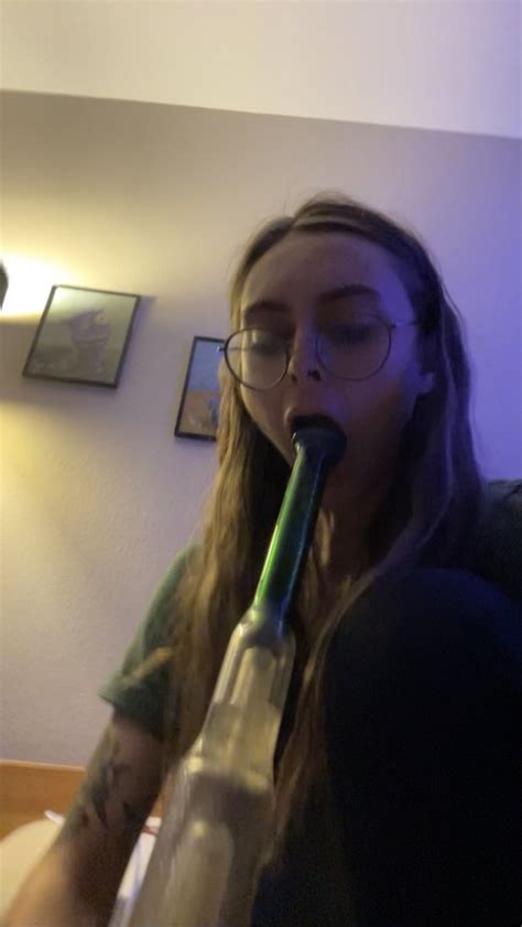 Teryn On Twitter Sucking Some Weed