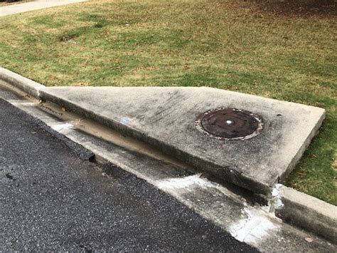 Pavement Problem Issue Dunwoody GA SeeClickFix Web And Mobile Government