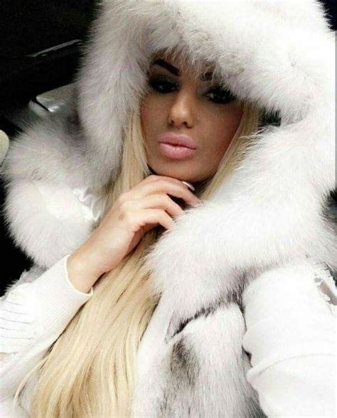 Pin By Albino Muse On Pretty Girls Fur Fur Fashion Girls Fur Fur