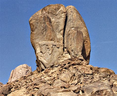 Evidences At Mount Sinai Wyatt Archaeological Research
