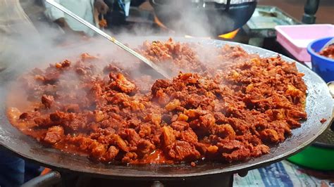 Huge Beef Tawa Making😲in Indian Streets Street Food Series Youtube