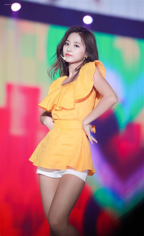 Pretty Tzuyu In Yellow Rtzuyu