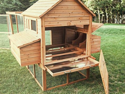Easy Inexpensive Chicken Coop Building Hen House