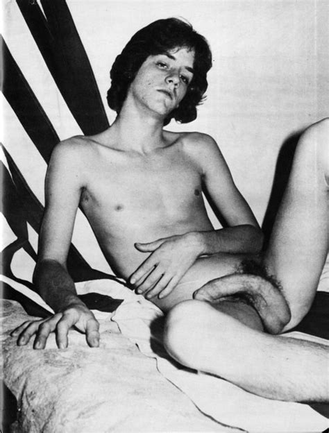 Vintage Retro Gay Nude