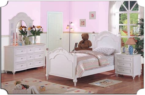 Decorate your child's bedroom with help from mooradian's furniture. Youth bedroom furniture for girls | Hawk Haven