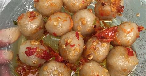 Resep bakso ikan kenyal, lengkap pakai kuah kaldu. Resep Bakso sambal jerit oleh Farah Maulida Sari - Cookpad