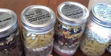 Video How To Make And Store Meals In A Jar That Are Perfect For