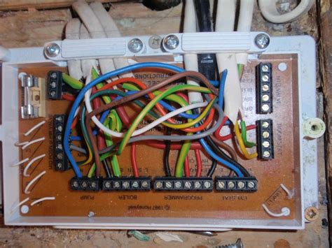 I am sure you will like the lennox ac unit wiring diagram. Help installing DT92E Wireless Stat | DIYnot Forums