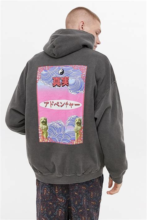 Uo Washed Black Graphic Hoodie