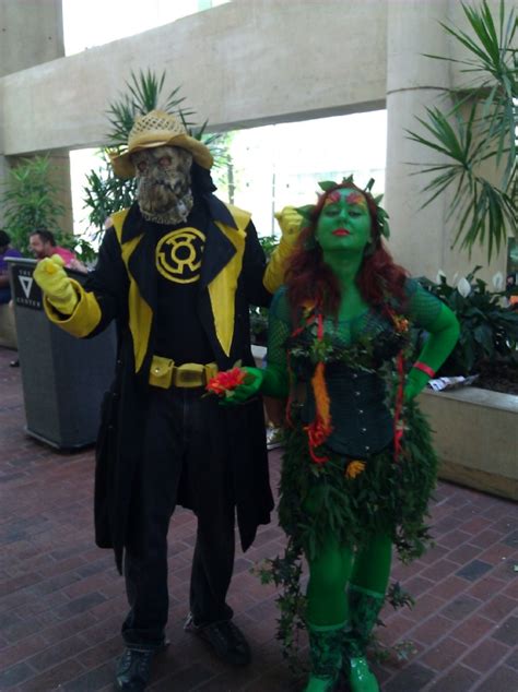 Baltimore Comicon 2011 Sinestro Corps Scarecrow And Poison Ivy In